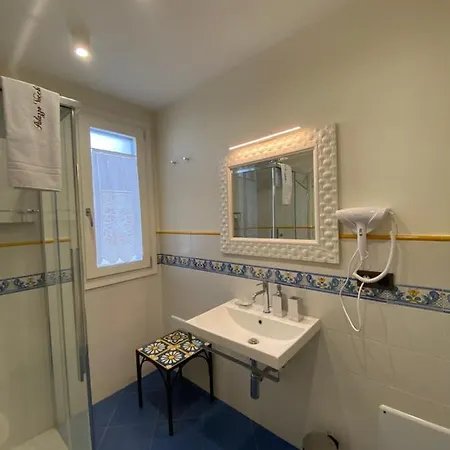 Bed & Breakfast Palazzo Vecchio 4*